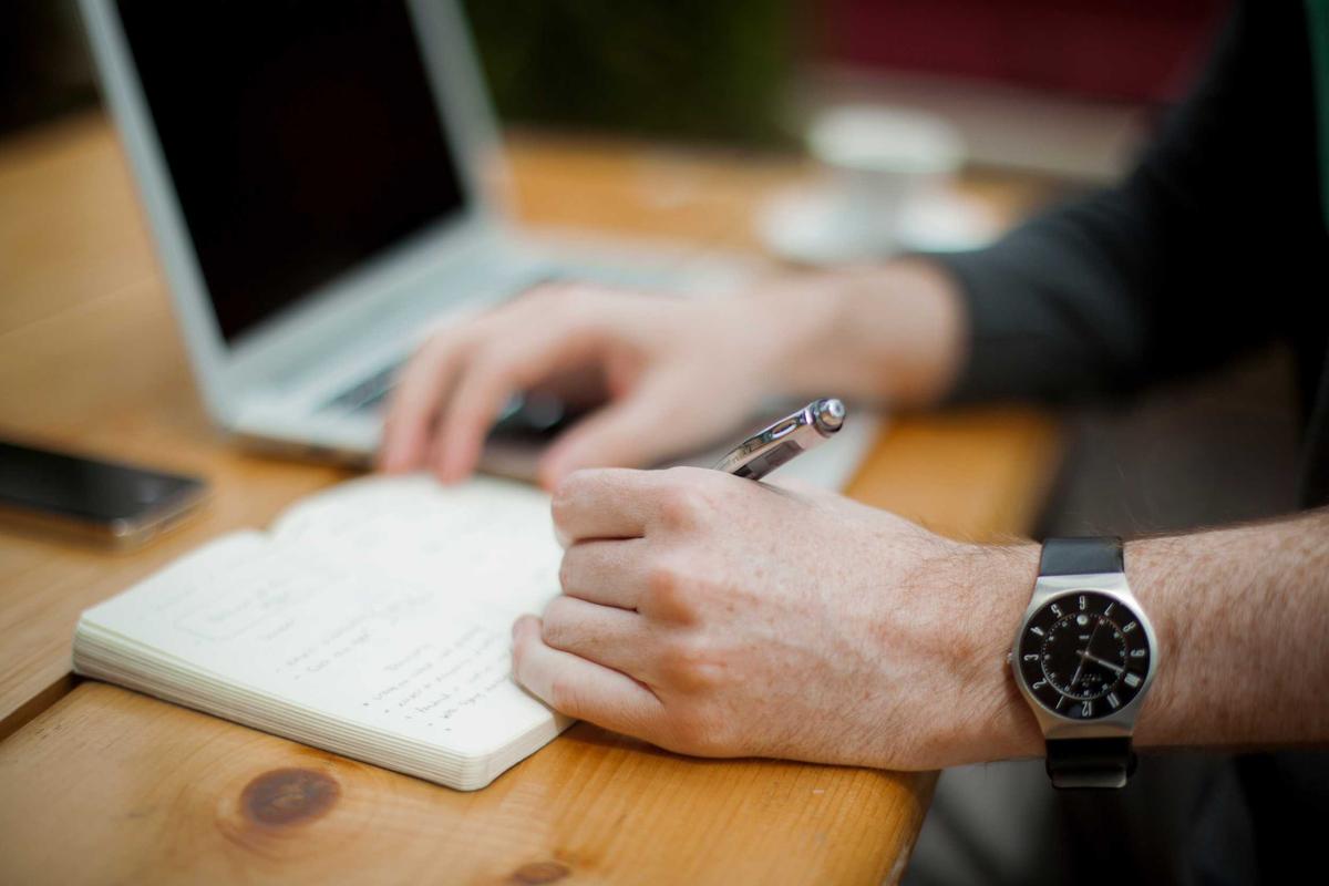 Smart Tech editor