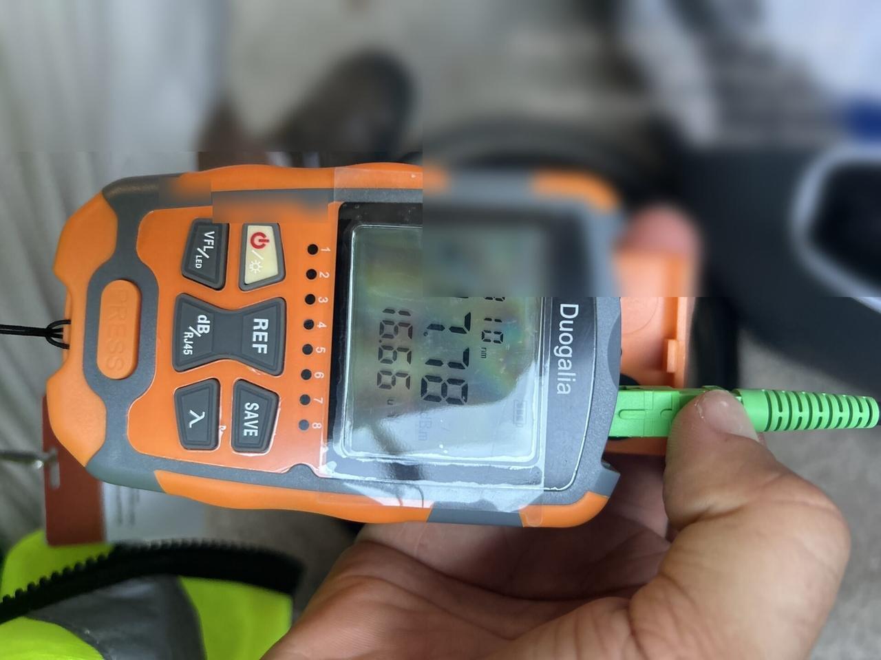 Alrty portfolio view of fiber optic dB measurement and signal check