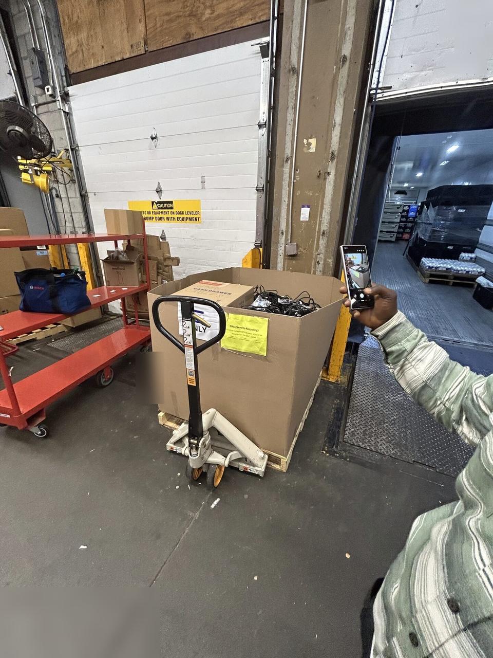 Smart technology service detail: onsite retail field-service logistics and equipment staging