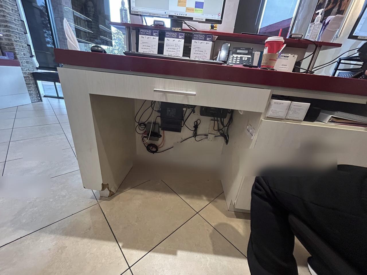 Register counter technology during onsite service for payment hardware service during an Alrty onsite service visit